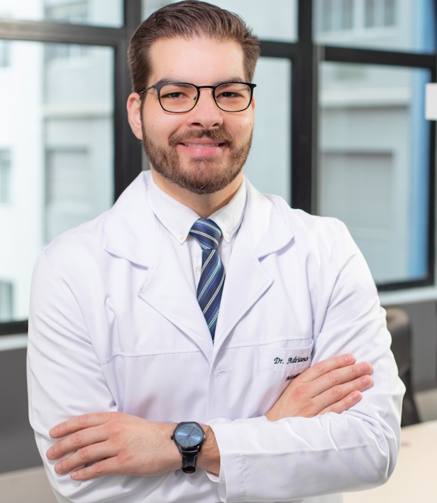 Dr. Adriano Borba Couto