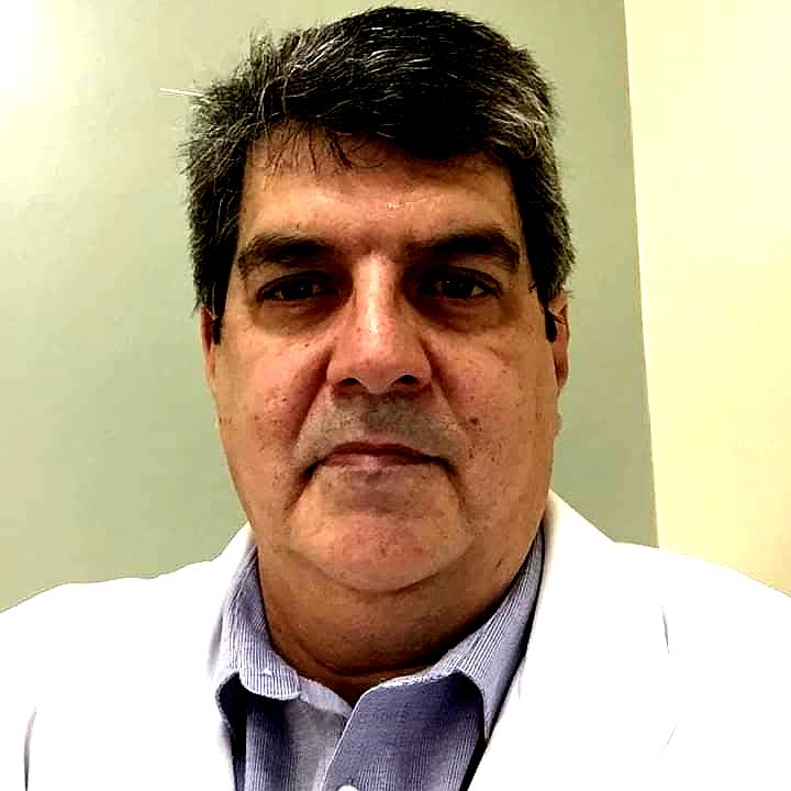 Dr. Marcio Borges Conti Tavares