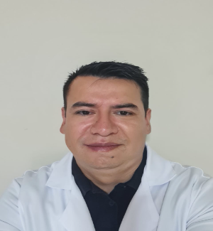 Dr. Max Mendoza Arevalo