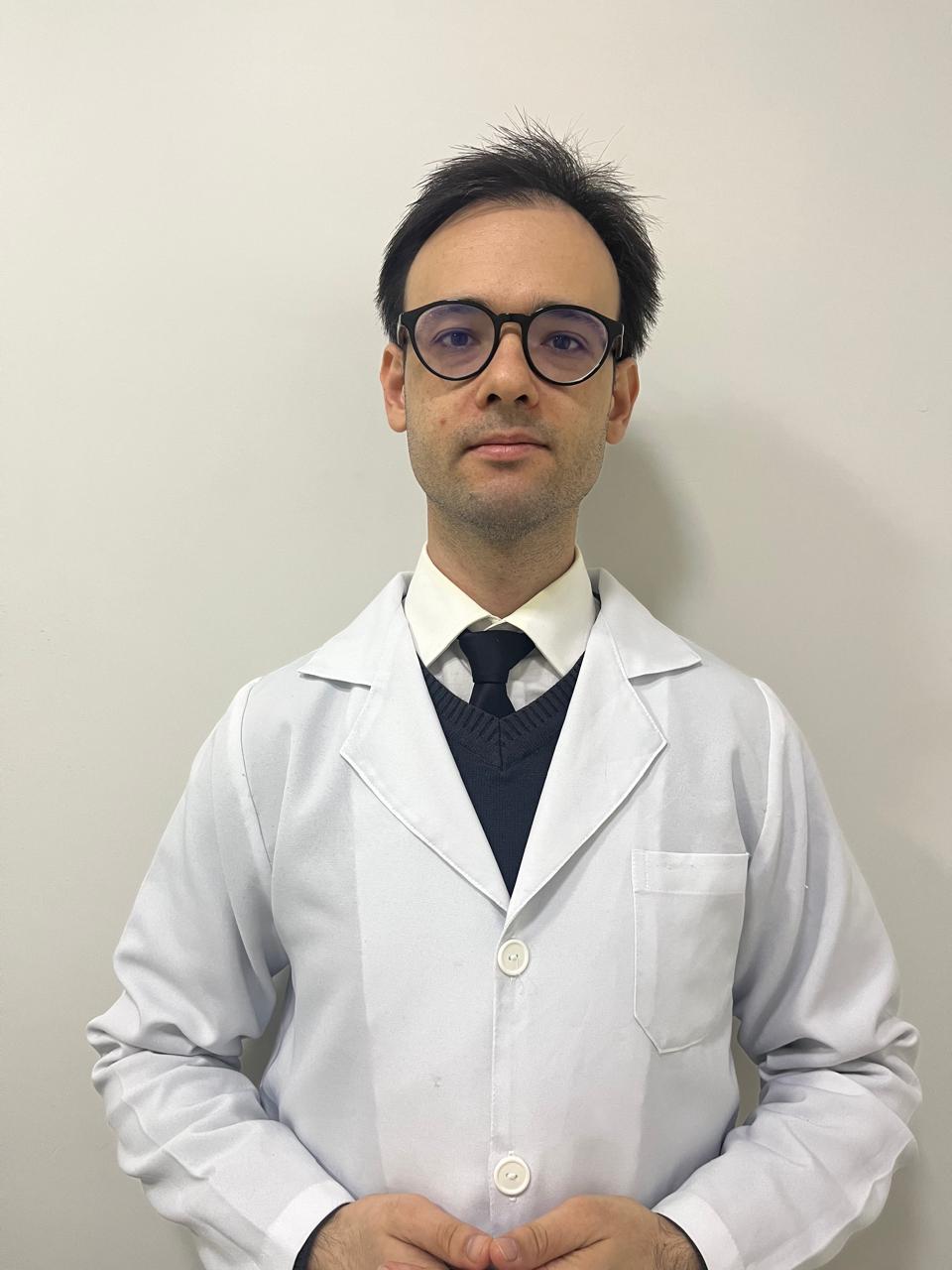 Dr. Vinícius Fornari Fernandes