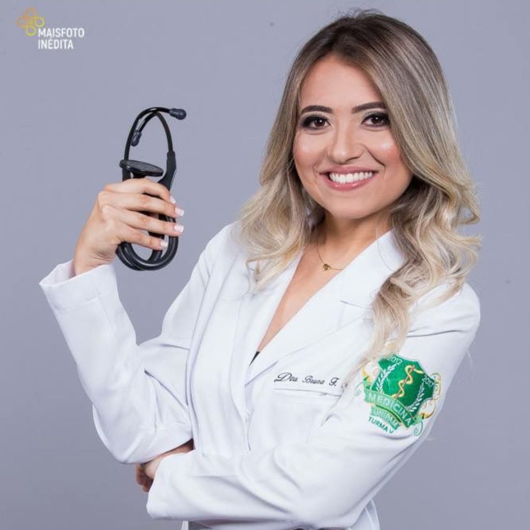 Dra. Bruna Ferreira Alves